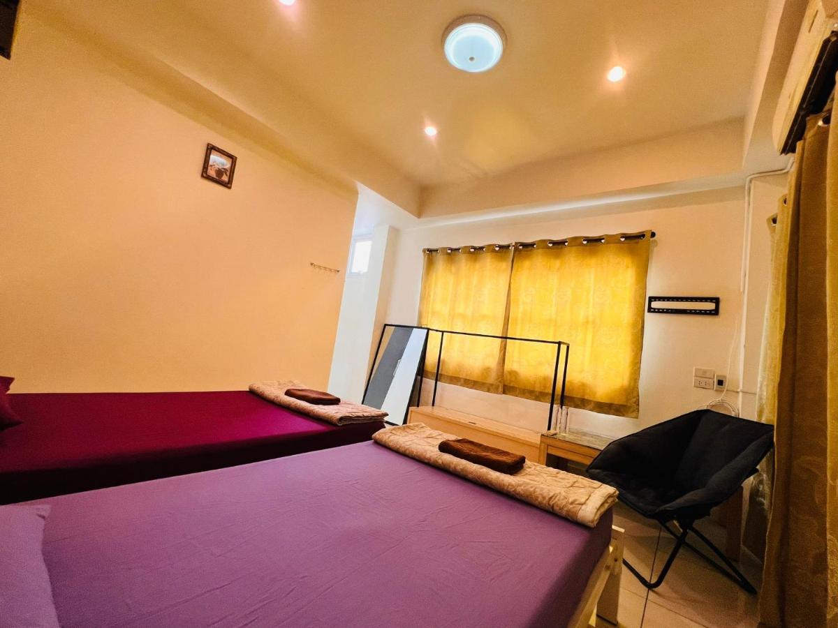 Aekkalukthai Hostel Районг Екстериор снимка