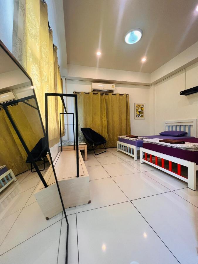 Aekkalukthai Hostel Районг Екстериор снимка