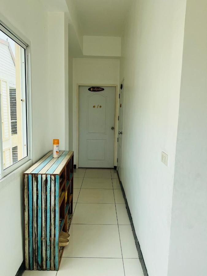 Aekkalukthai Hostel Районг Екстериор снимка